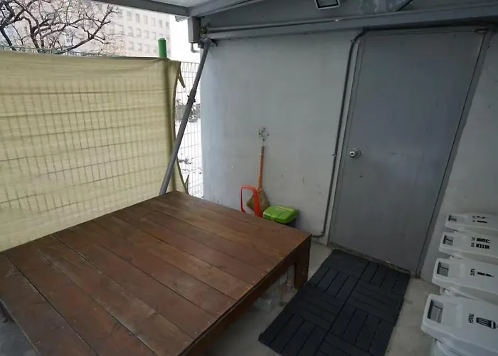 철길공원옆 계단 Railway Park 3-room Staircase Апартаменты Сеул