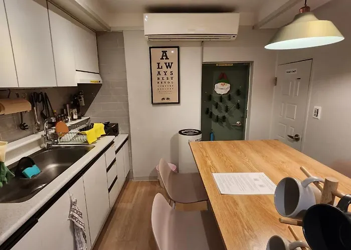 철길공원옆 계단 Railway Park 3-room Staircase * Сеул